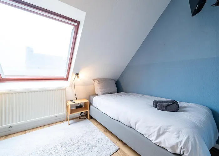 Ueber Den Daechern Von Bis 6p *