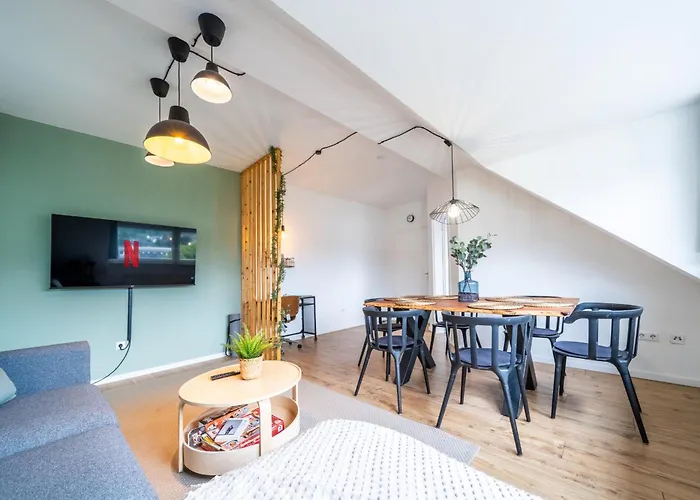 Appartement Ueber Den Daechern Von Bis 6p *